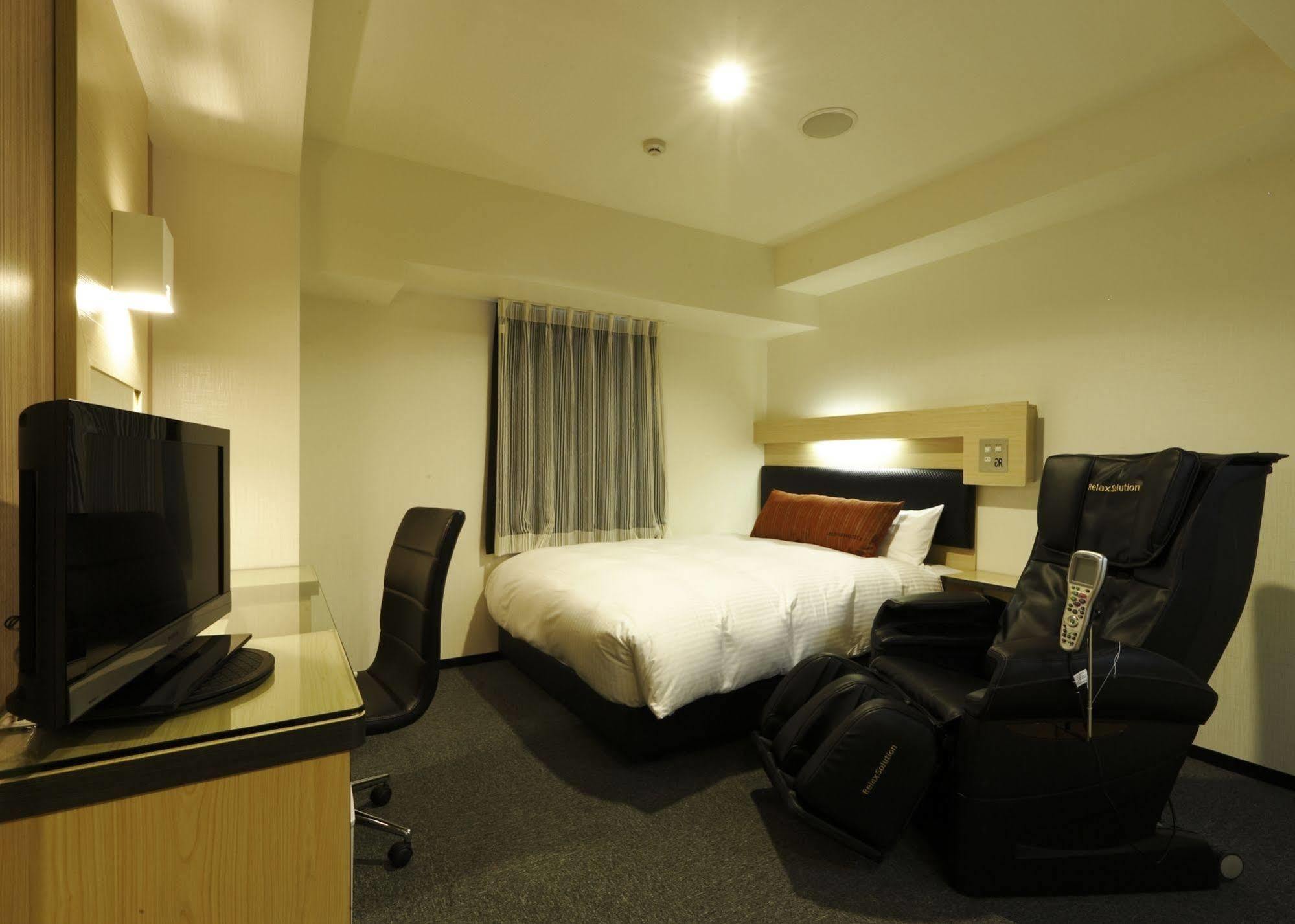 Green Rich Hotel Osaka Airport Ikeda  Kültér fotó